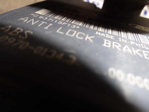 BLOC HYDRAULIC ABS FORD -2008 - Vue 2